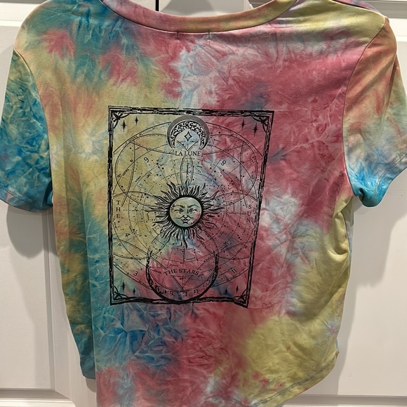 colorful t-shirt - Picture 4 of 4